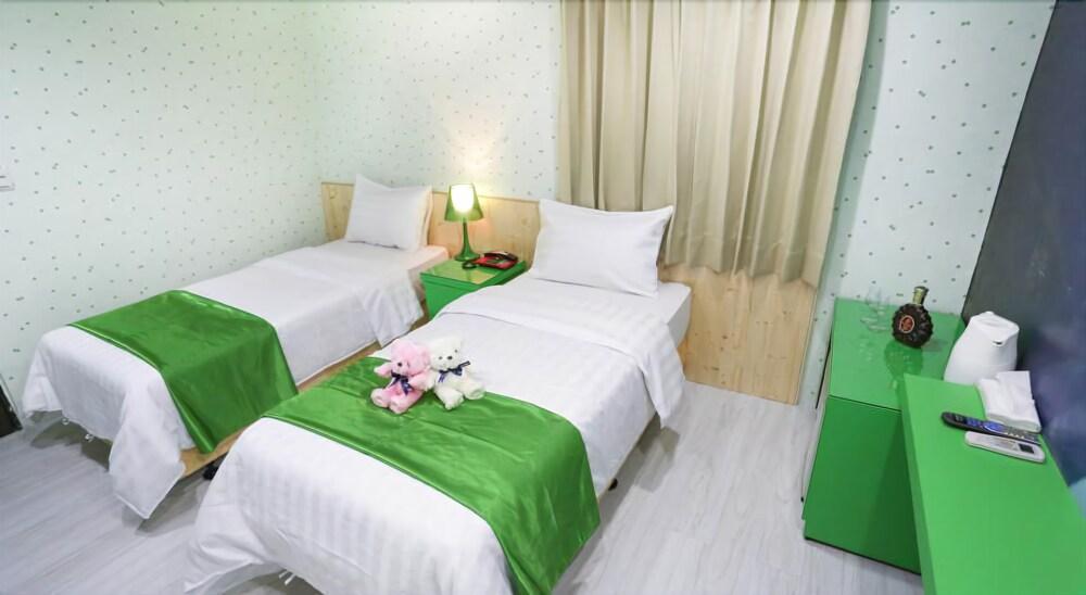 Bin Chen Hotel Hsinchu Exterior foto