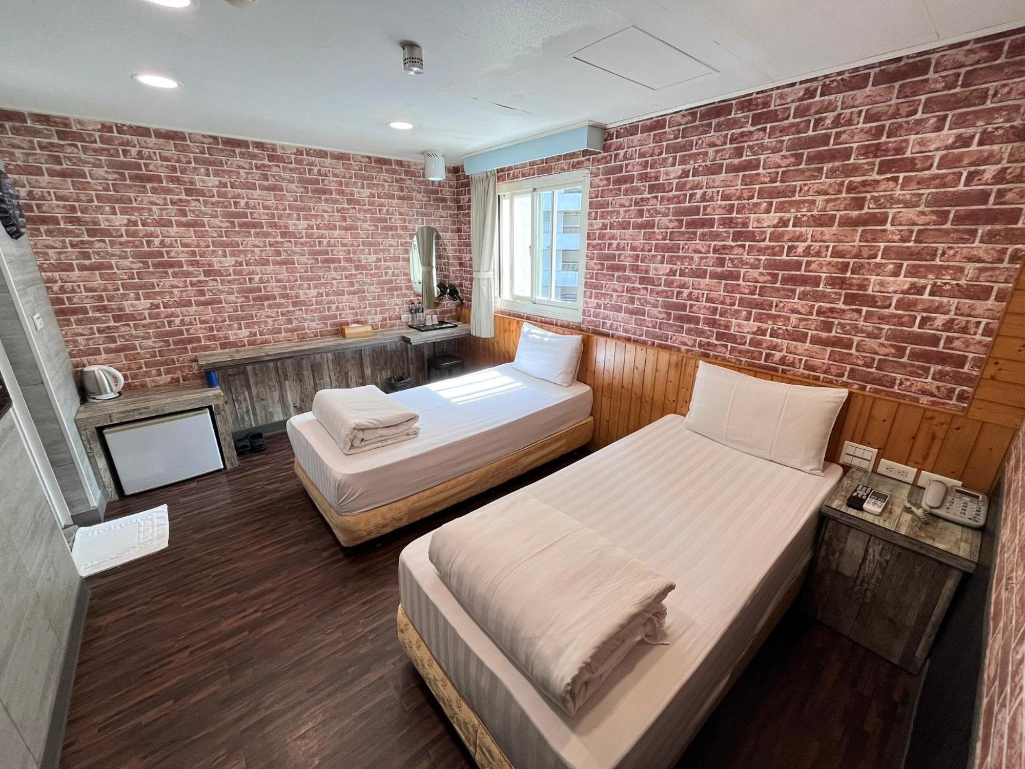 Bin Chen Hotel Hsinchu Exterior foto
